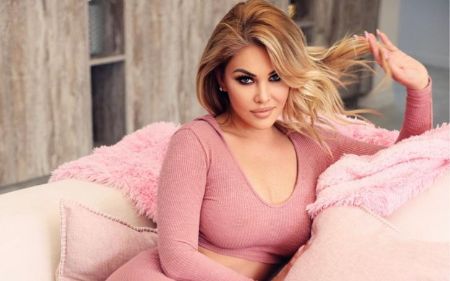 Shanna Moakler is an actress, model, and television personality.